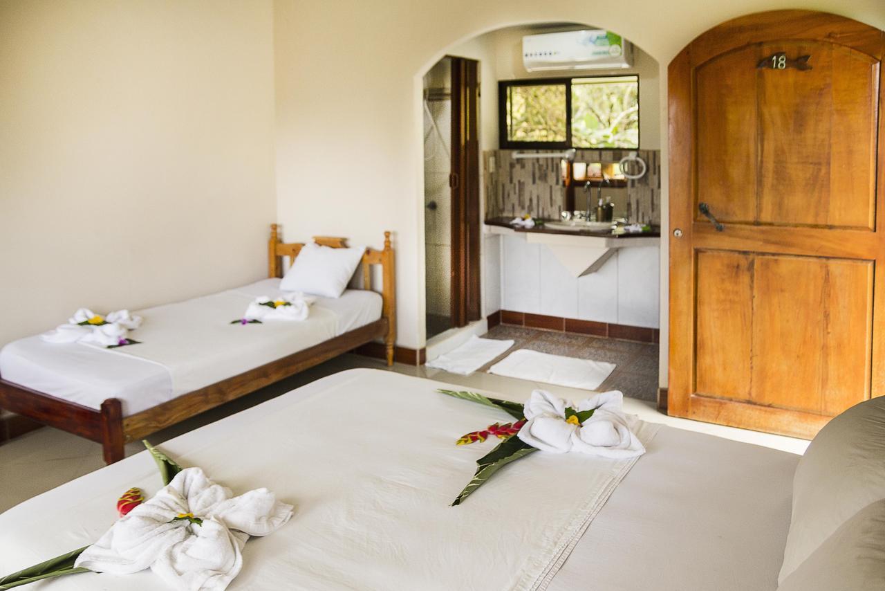 Hotel Rancho Corcovado Drake Bay ภายนอก รูปภาพ
